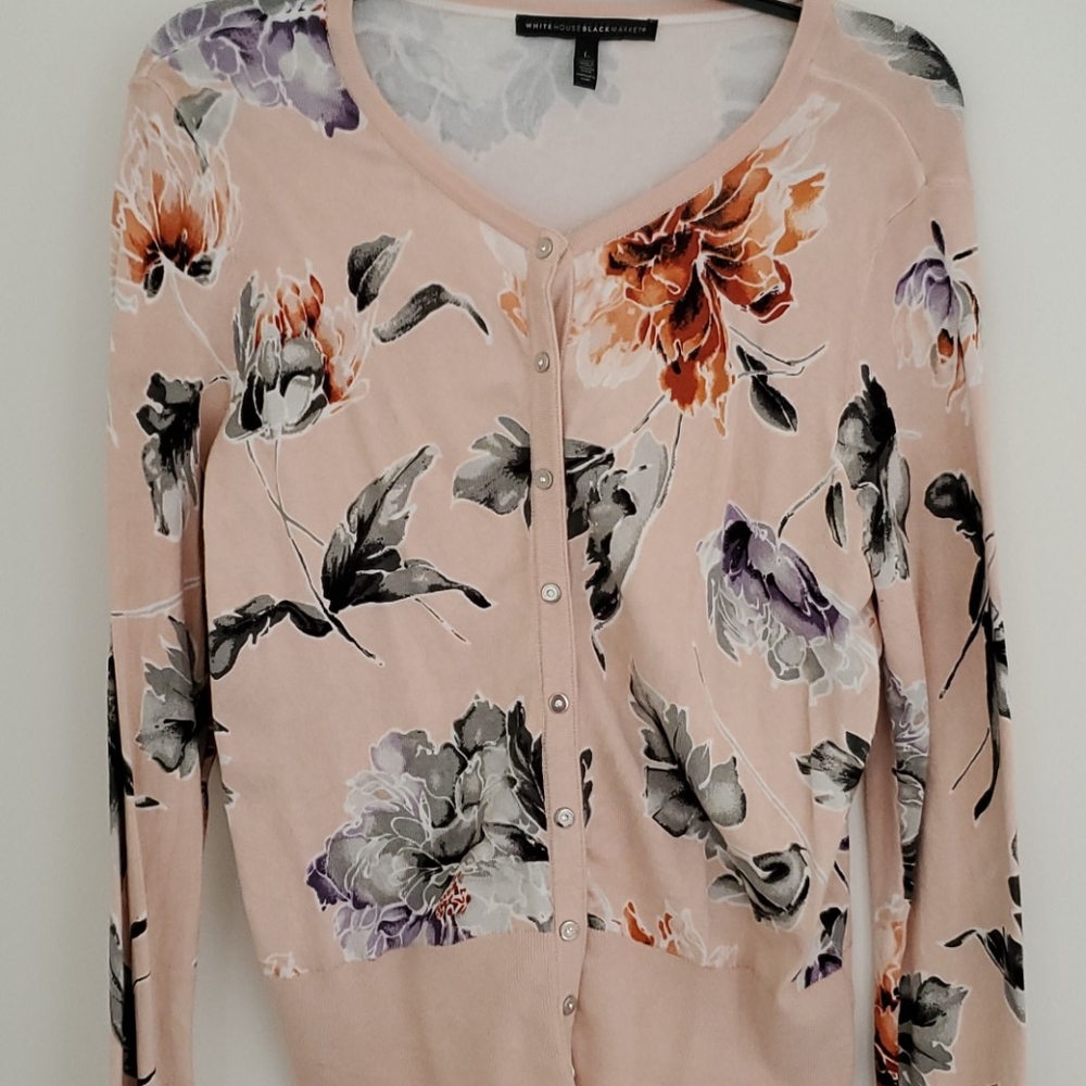 White House Black Market snap button cardigan